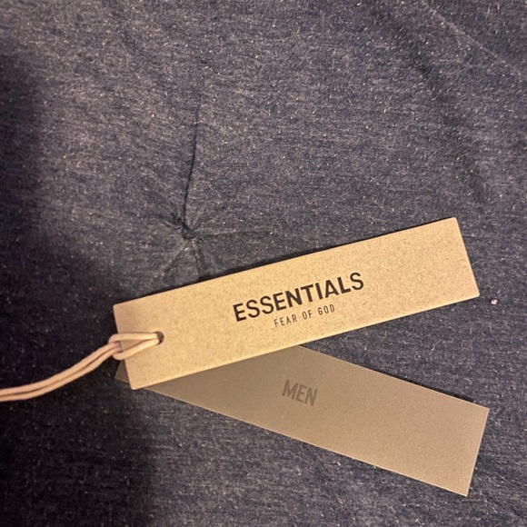 Large Medium Essential Fear Of God Shorts Brand New - Picture 3 of 3